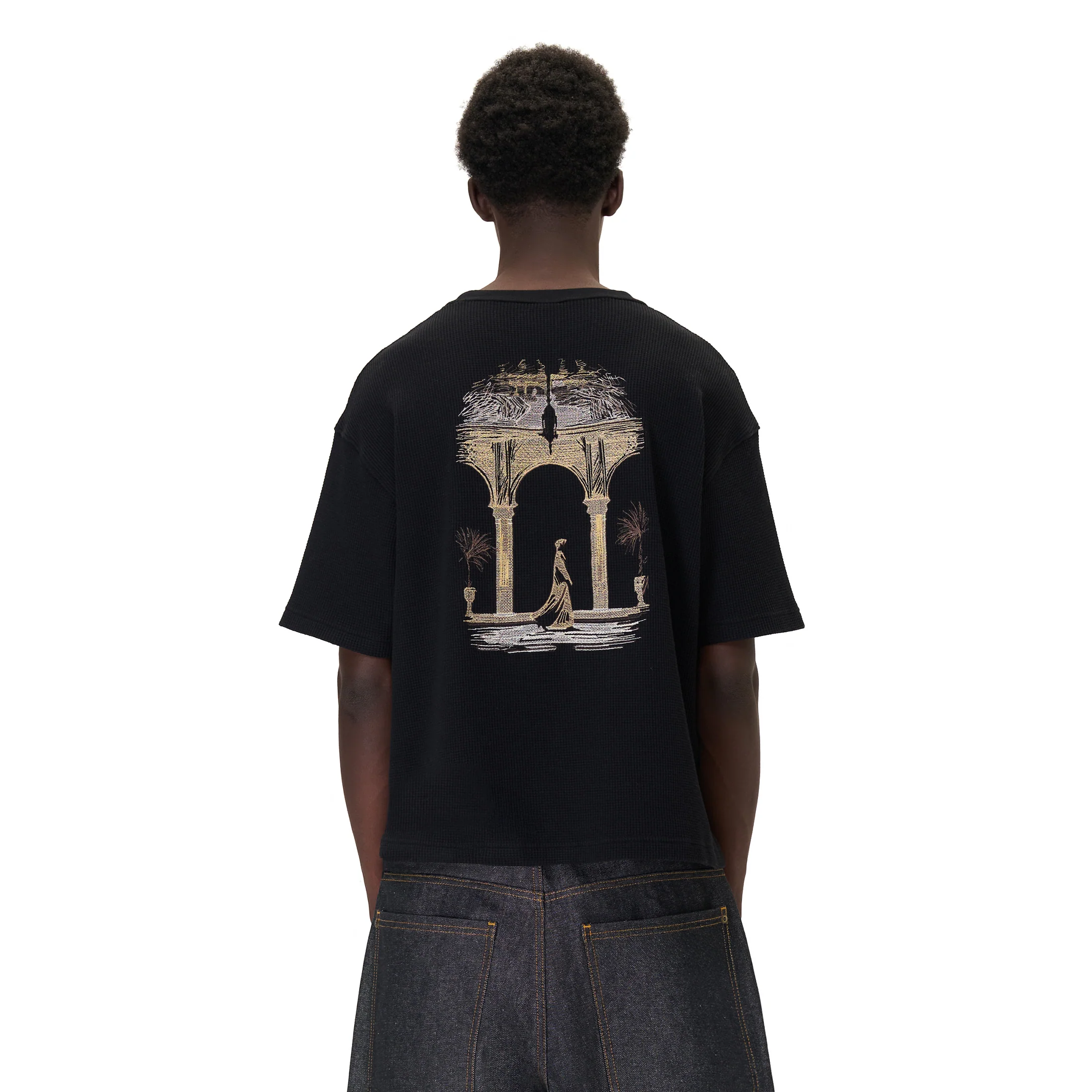 "aziza" waffle T Shirt black - Image 7