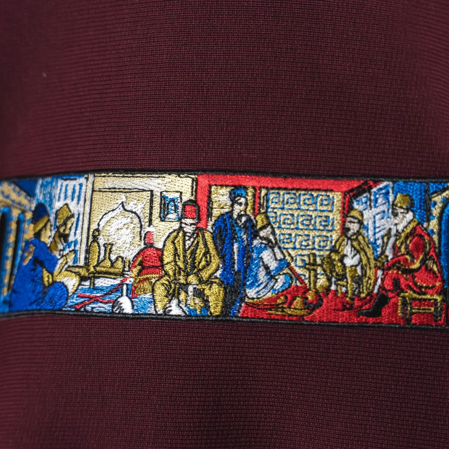“CAFÉ” Hoodie Burgundy - Image 2