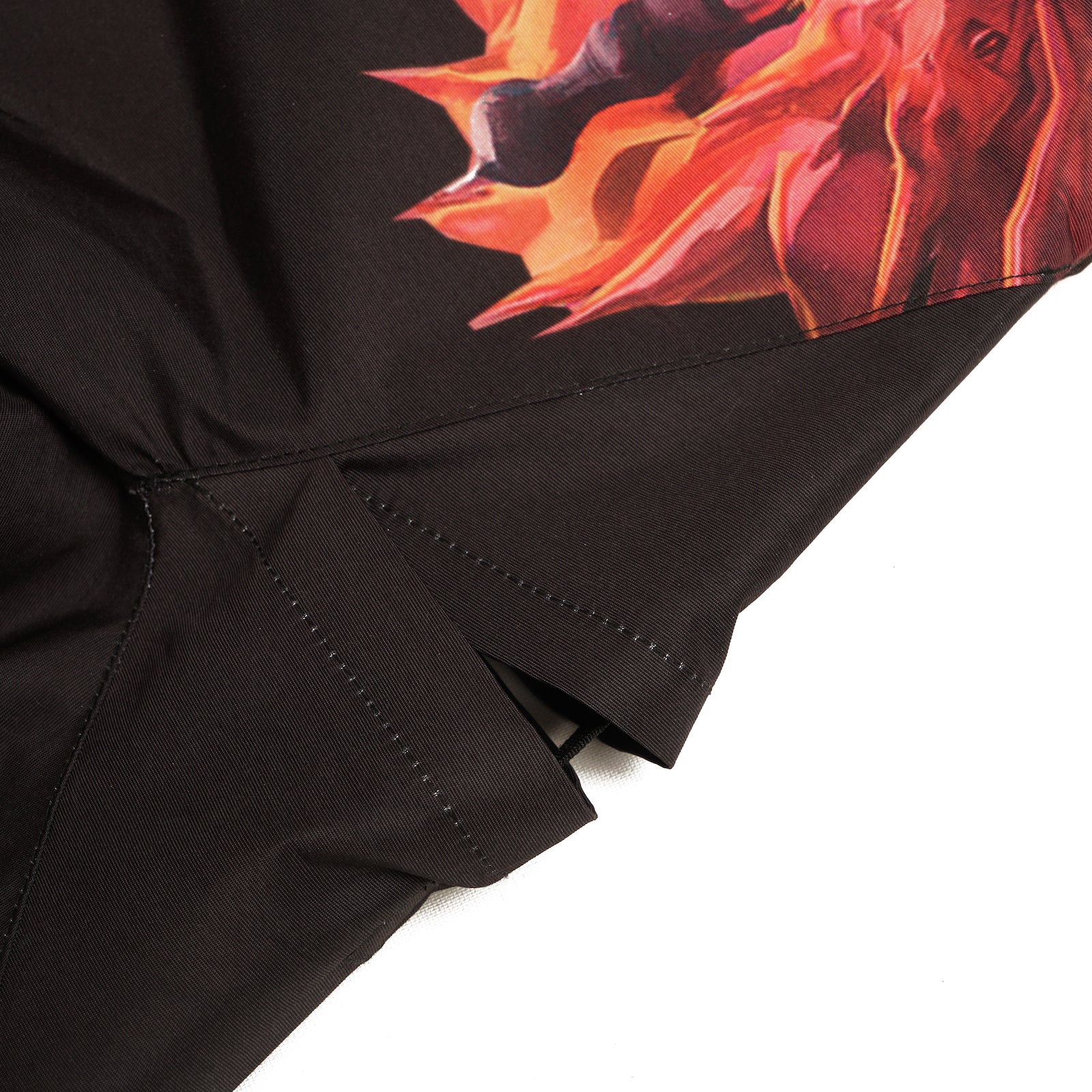 "dragon" windbreaker black preorder - Image 4