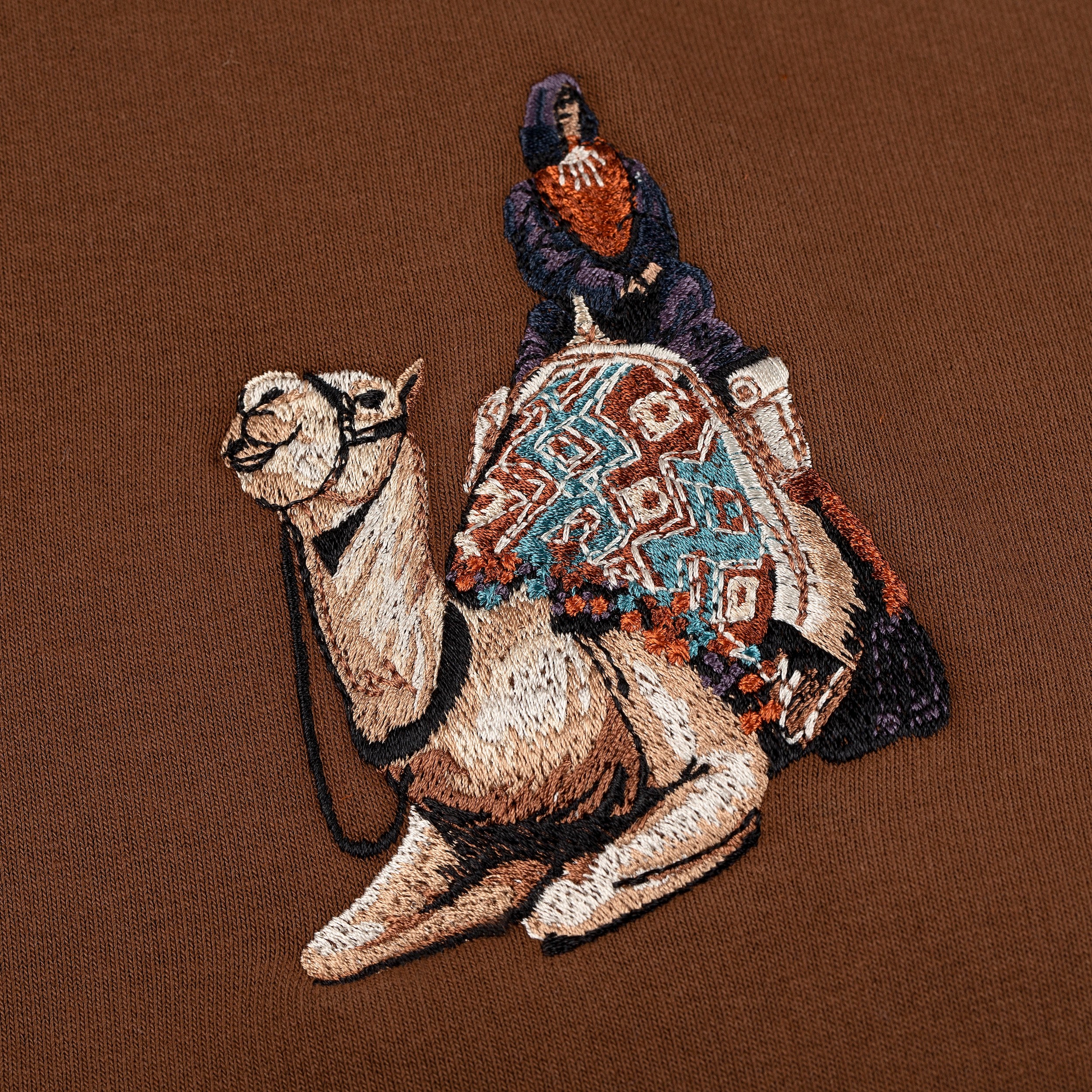 "yasmin v3" Hoodie brown - Image 4