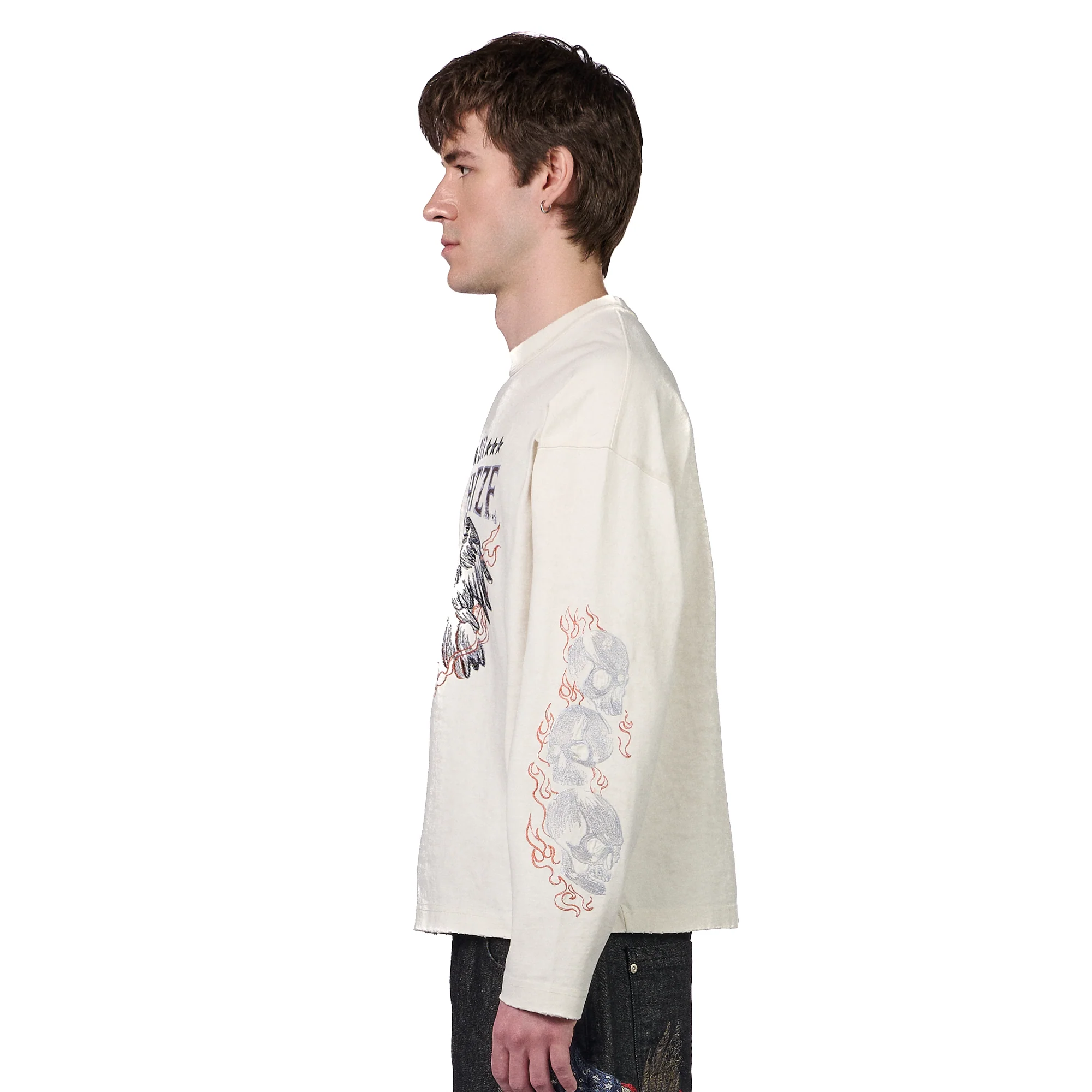 "hellboy" Longsleeve off white - Image 8