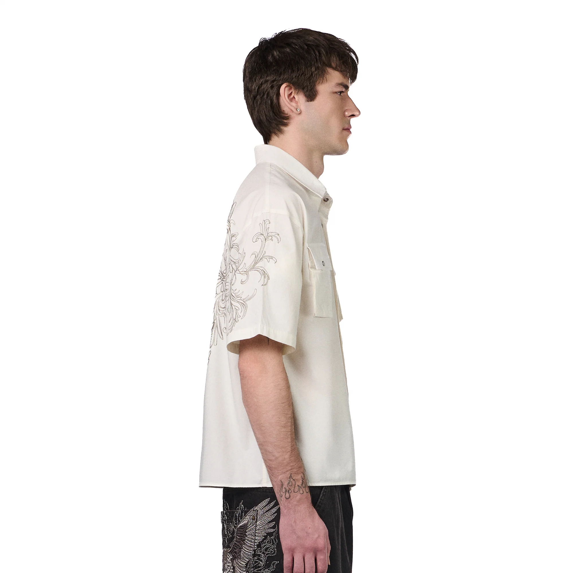 "hellboy" Shirt off white - Image 11