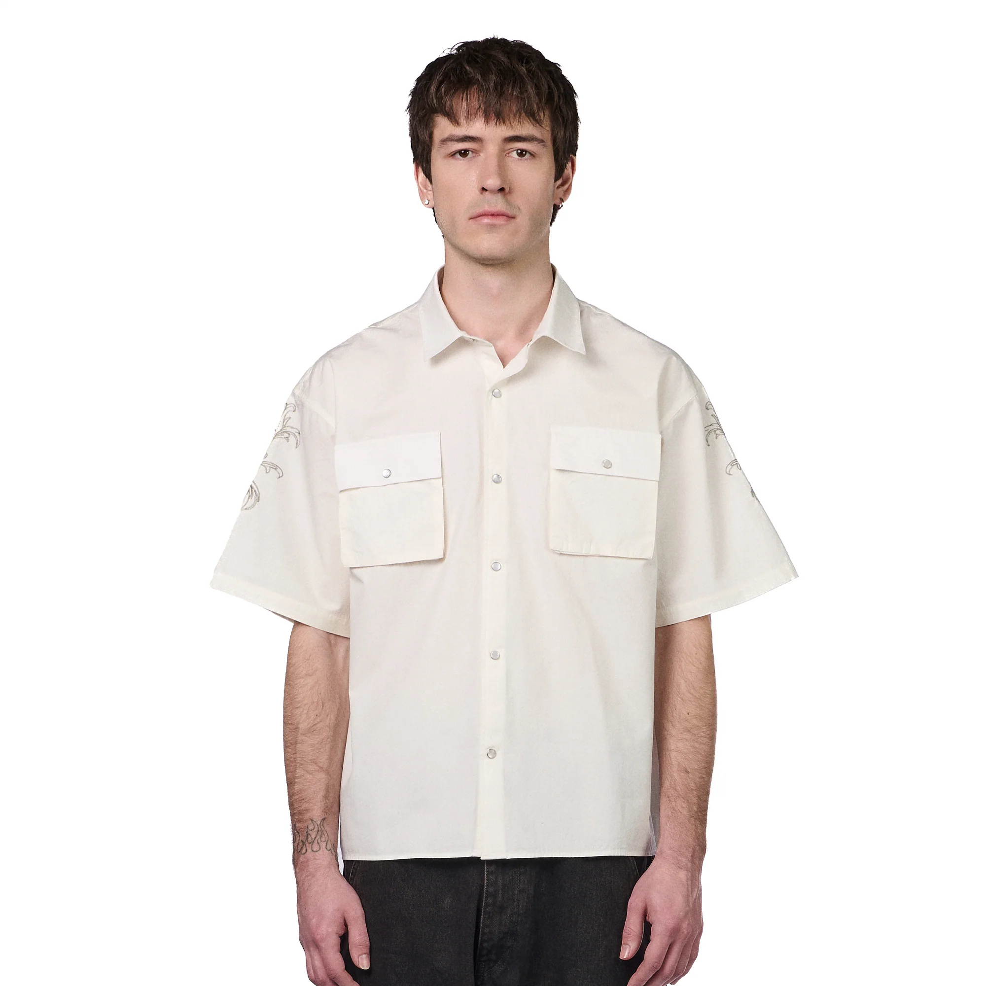 "hellboy" Shirt off white - Image 8