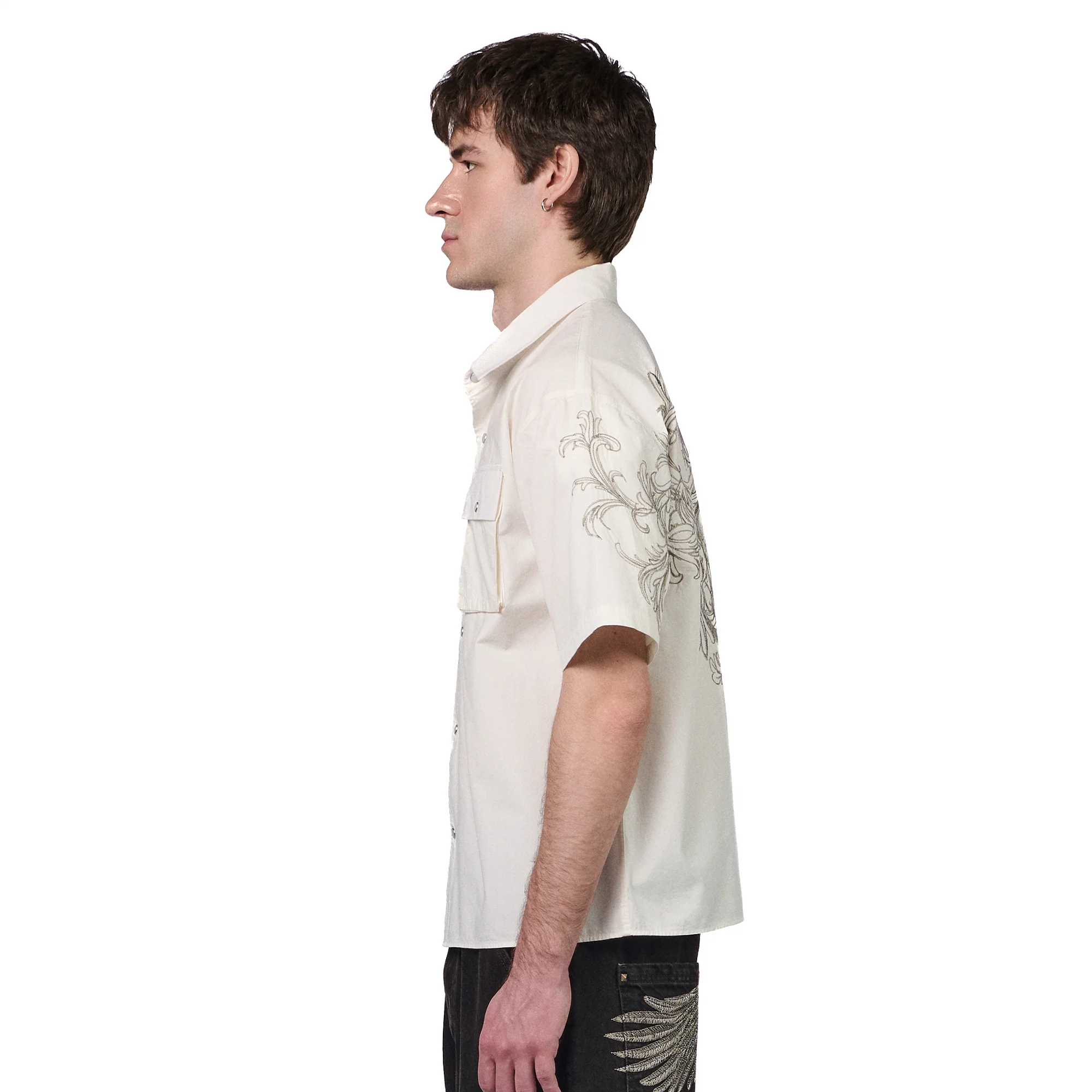 "hellboy" Shirt off white - Image 9