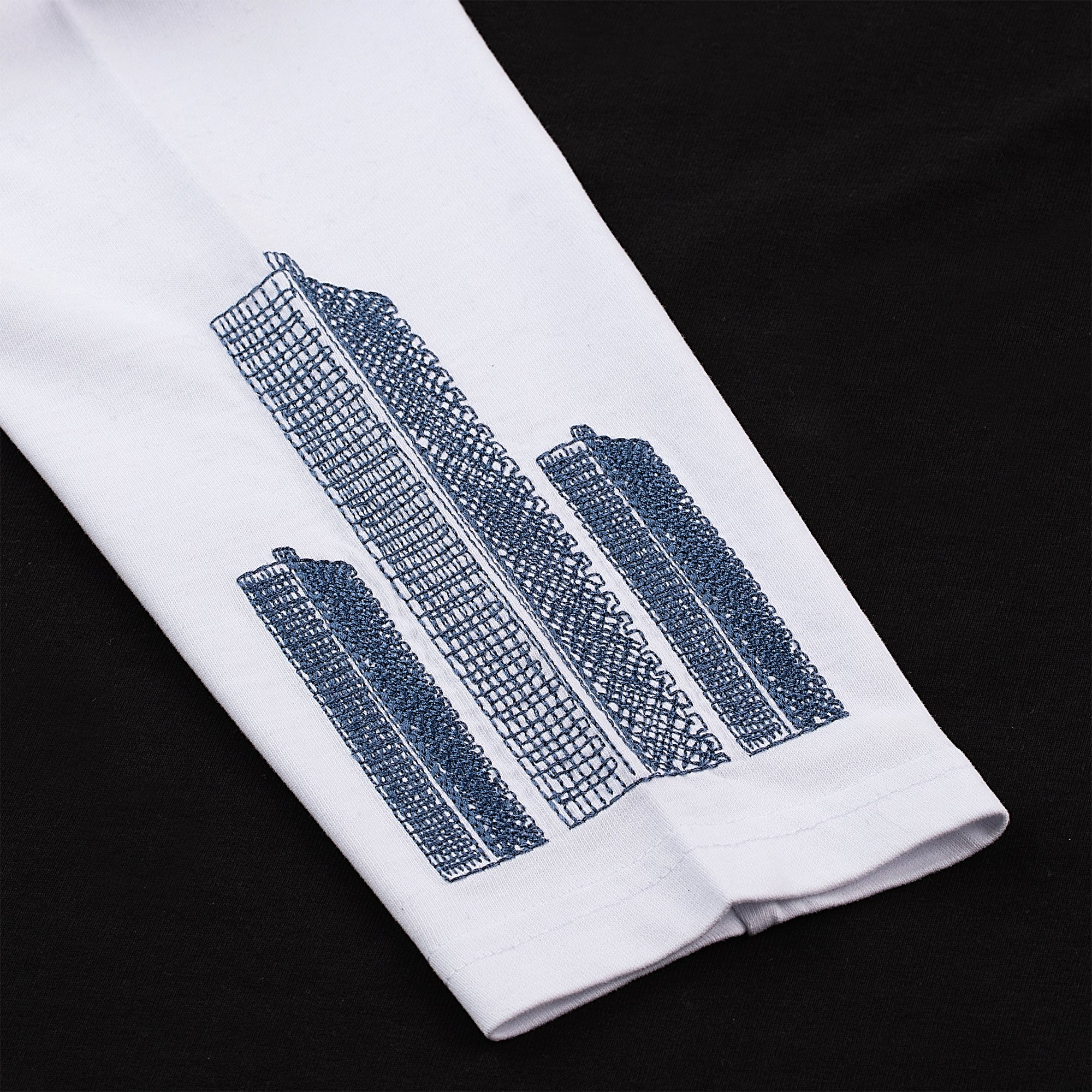 "kaiju" Long-Sleeve black - Image 3
