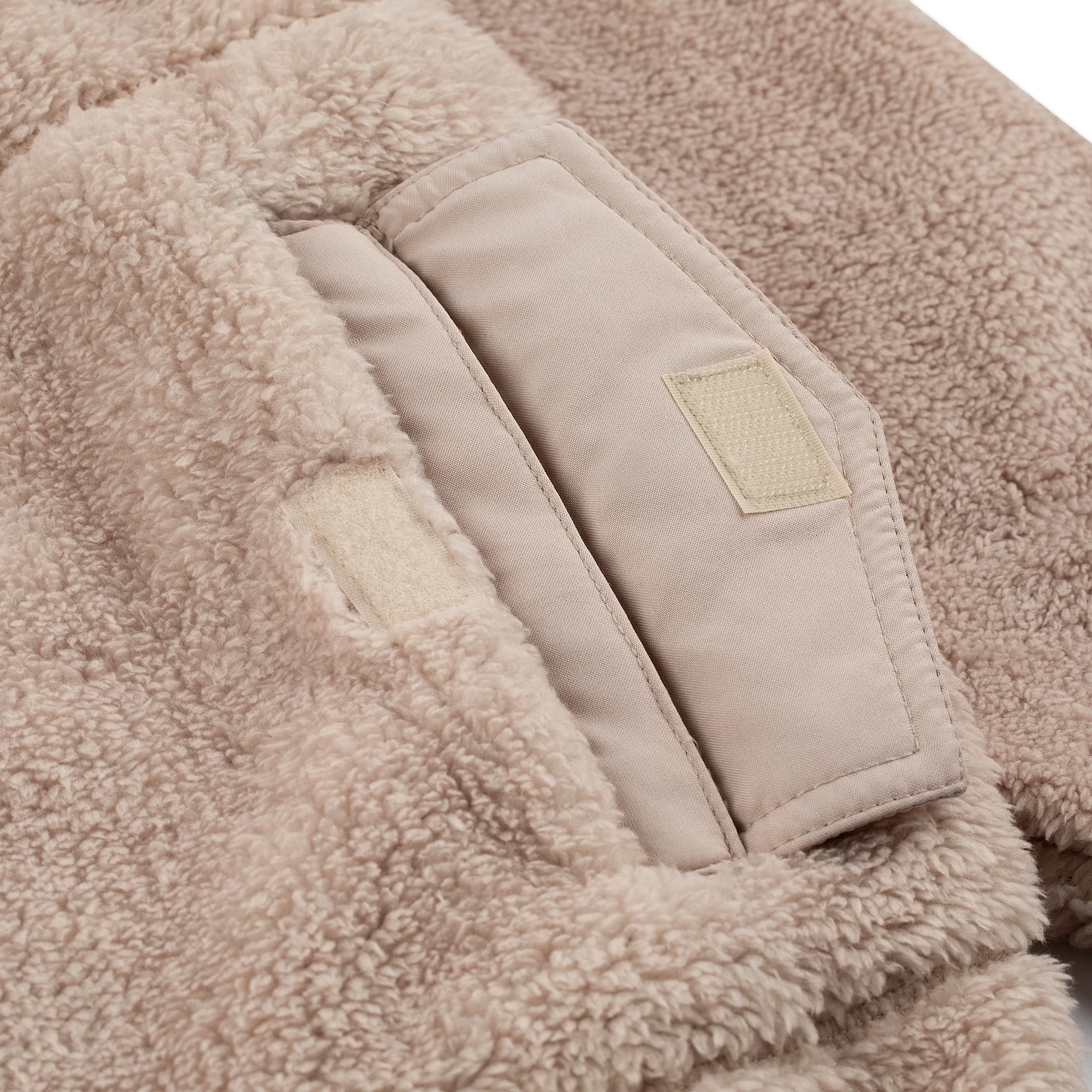 "last hike" ninja fleece beige - Image 4