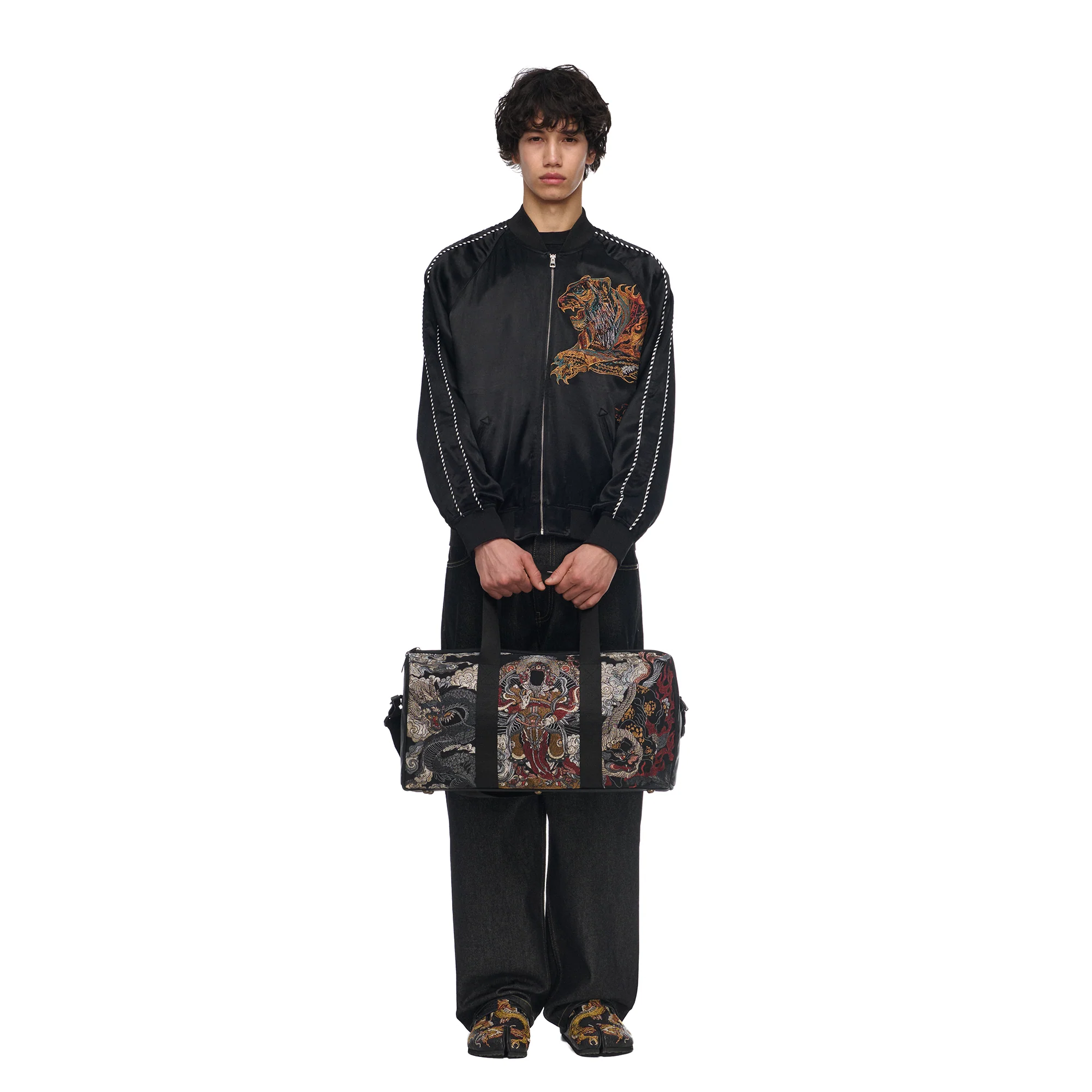 "lotus v2" Duffle bag - Image 11