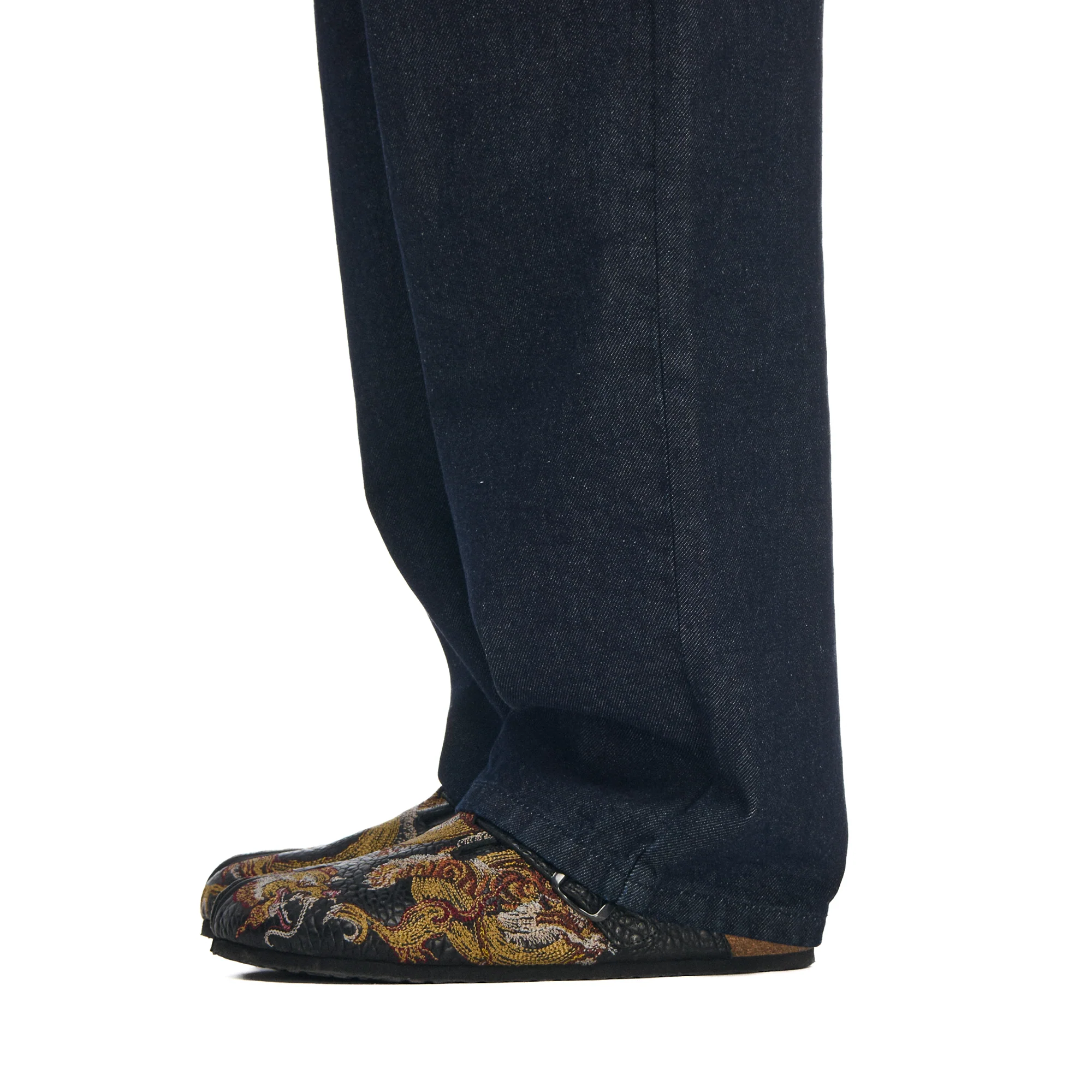"lotus v2" tabi clogs black - Image 9