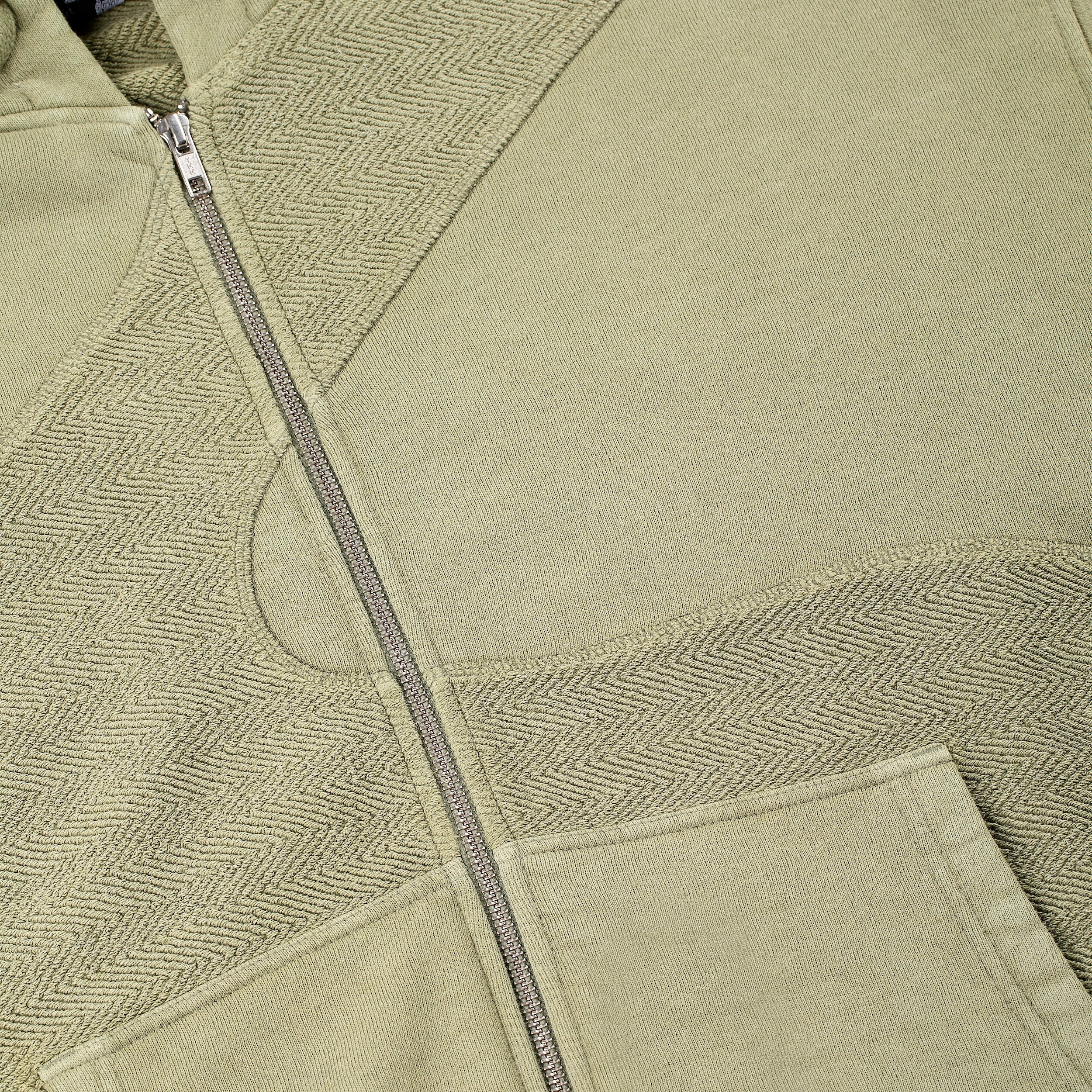 "lotus" Zip Up green - Image 4