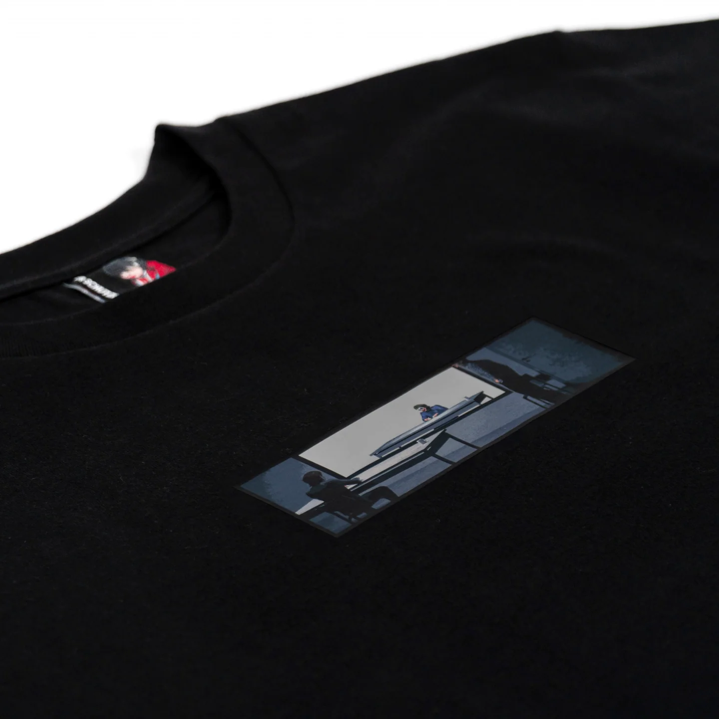 “One-way mirror” T-Shirt derschutze x bakaarts - Image 2