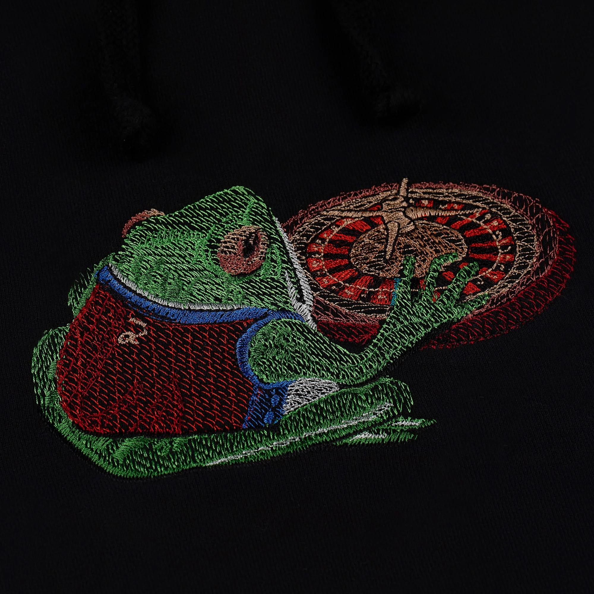 "casino frog" Hoodie black - Image 4