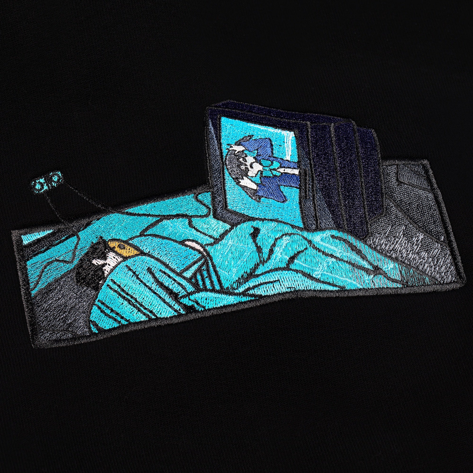 "tv" Hoodie black - Image 3