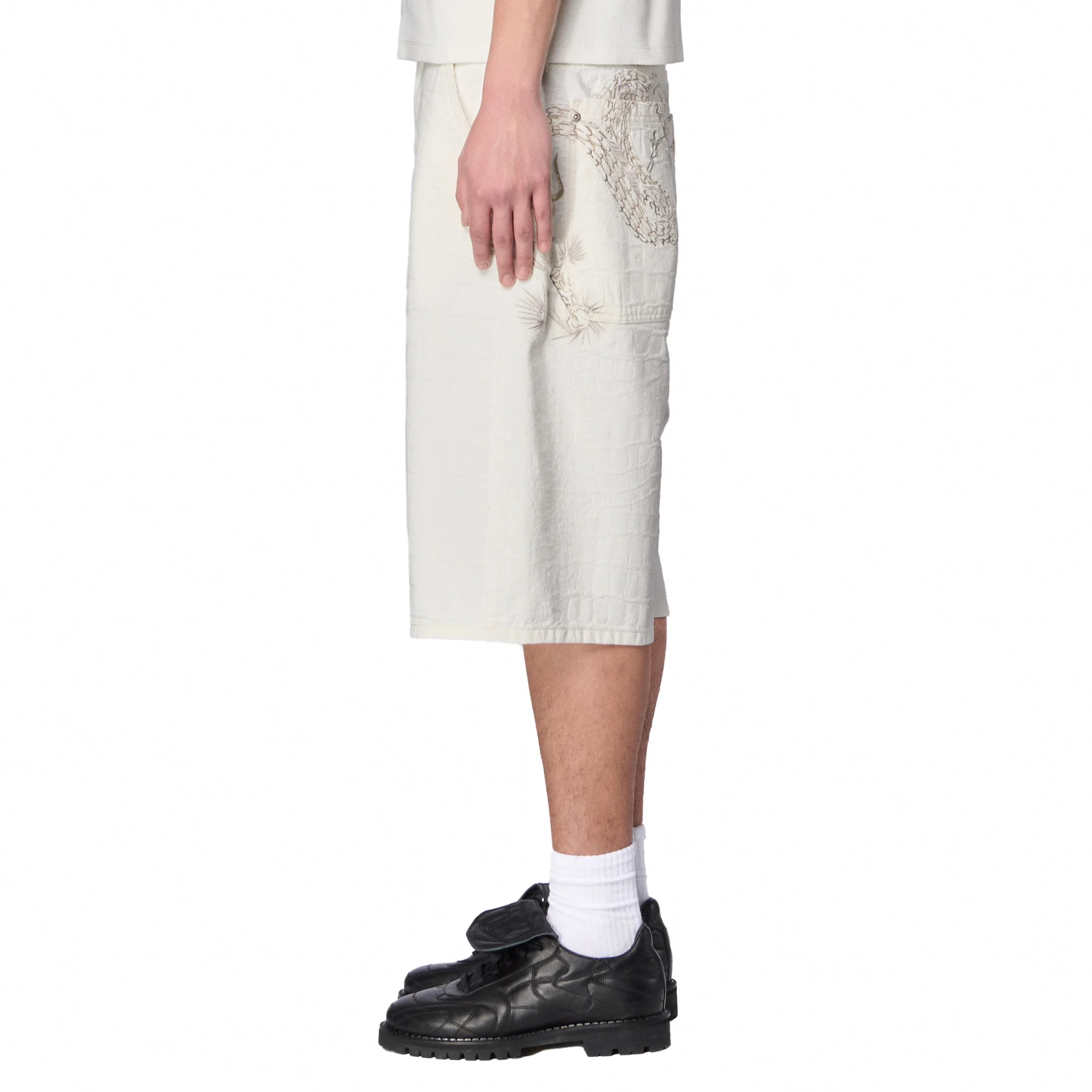 "yakuza" off white Jorts - Image 9