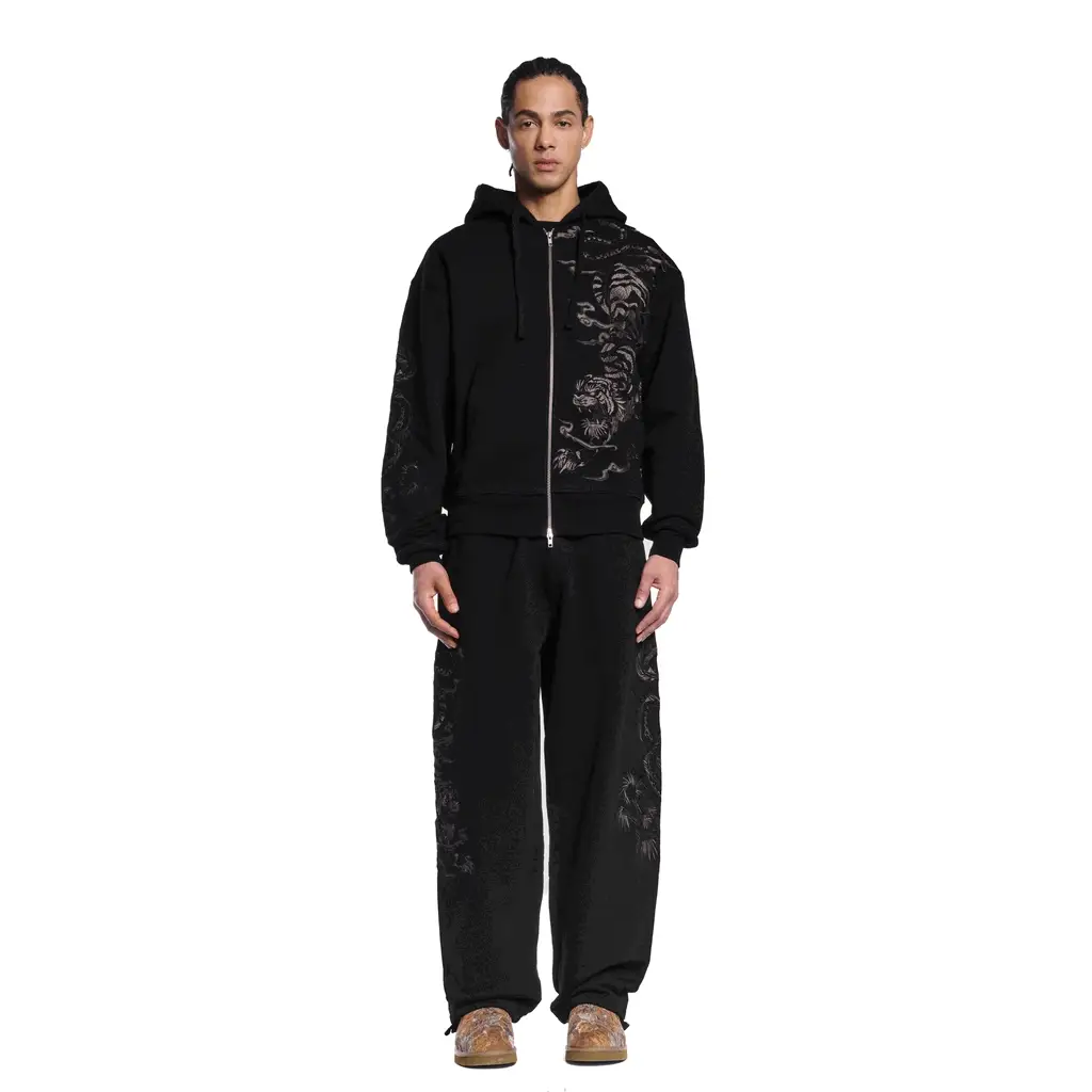 "yakuza v3" Zip Up black - Image 12
