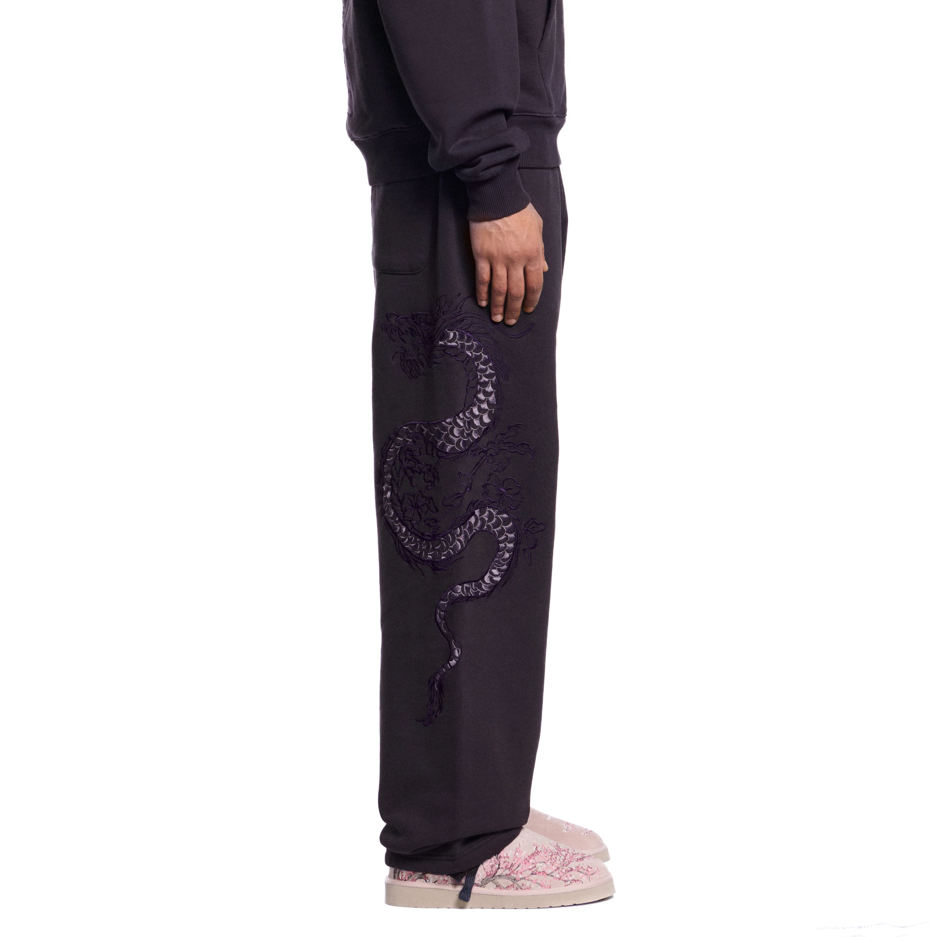 "yakuza v3" Sweatpants purple - Image 8