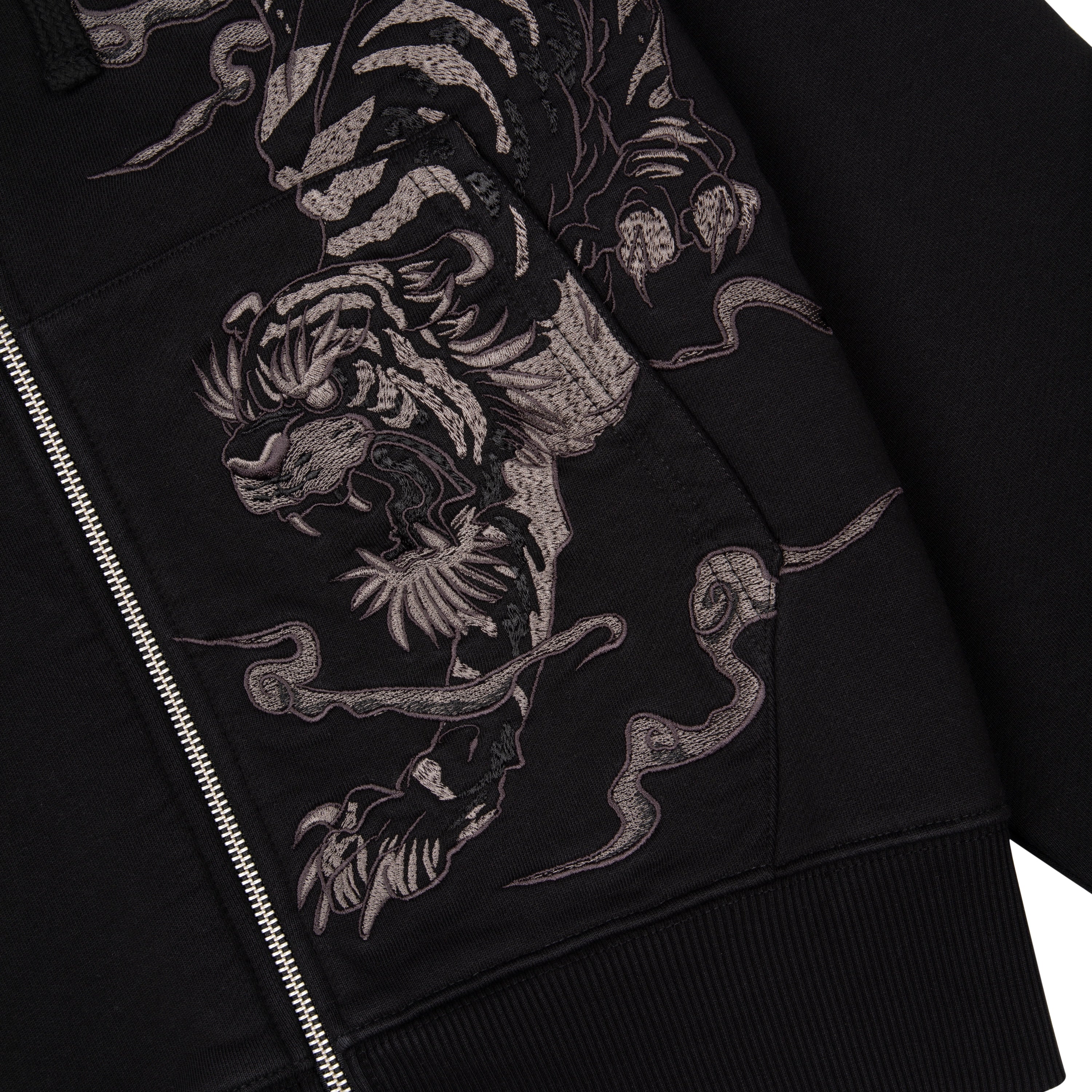 "yakuza v3" Zip Up black - Image 4