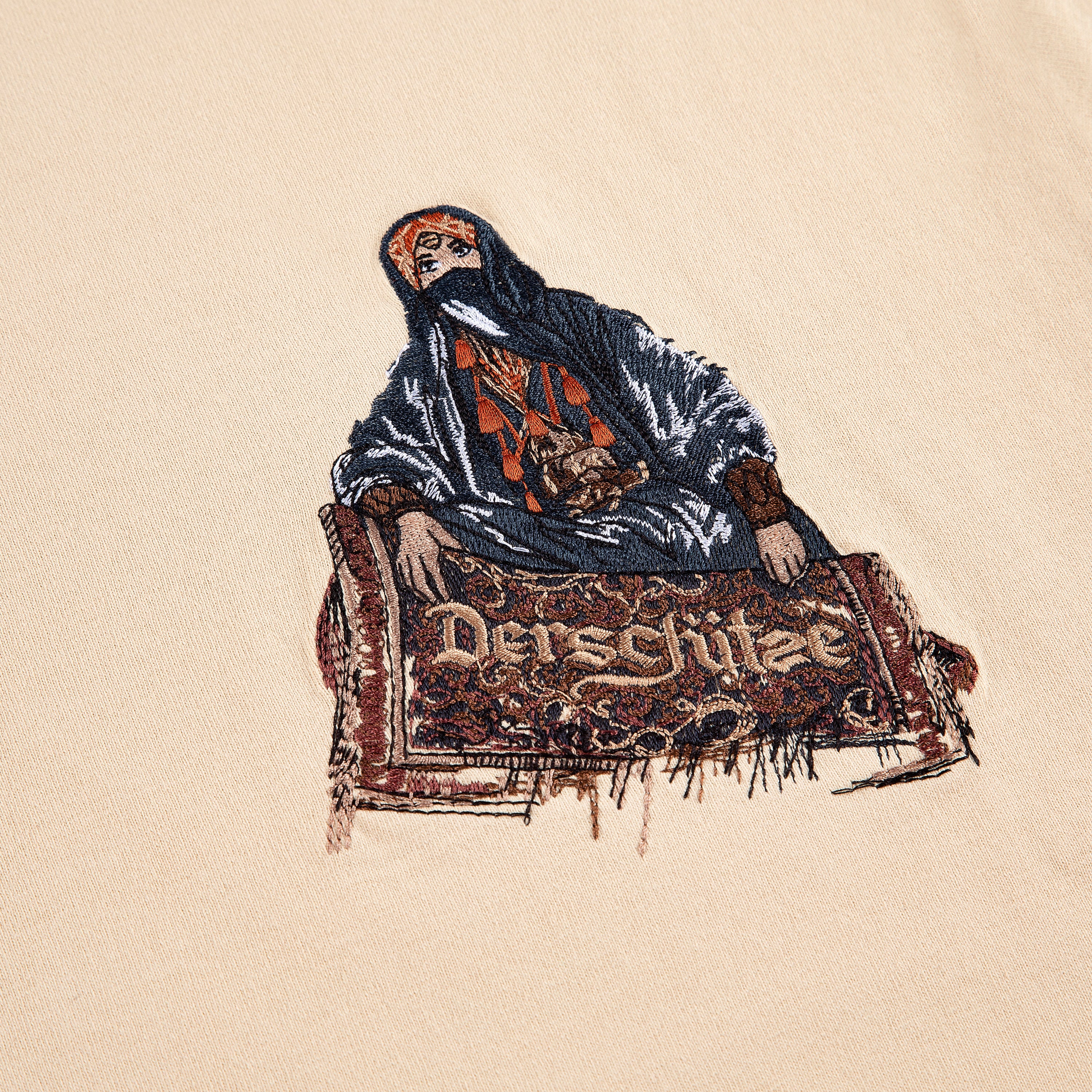 "yasmin v3" T Shirt beige 01 - Image 3