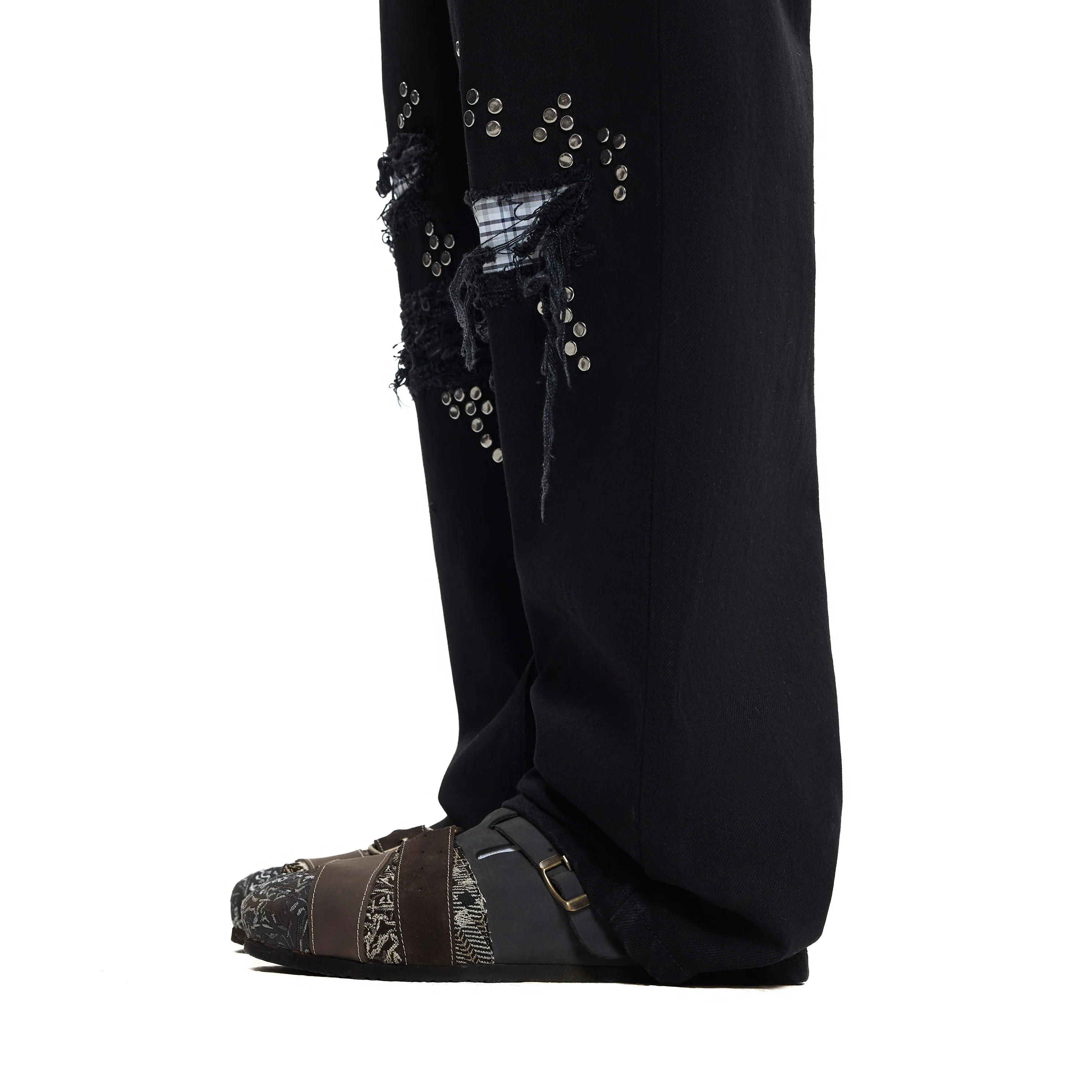 "yasmin v4" clogs - Image 9