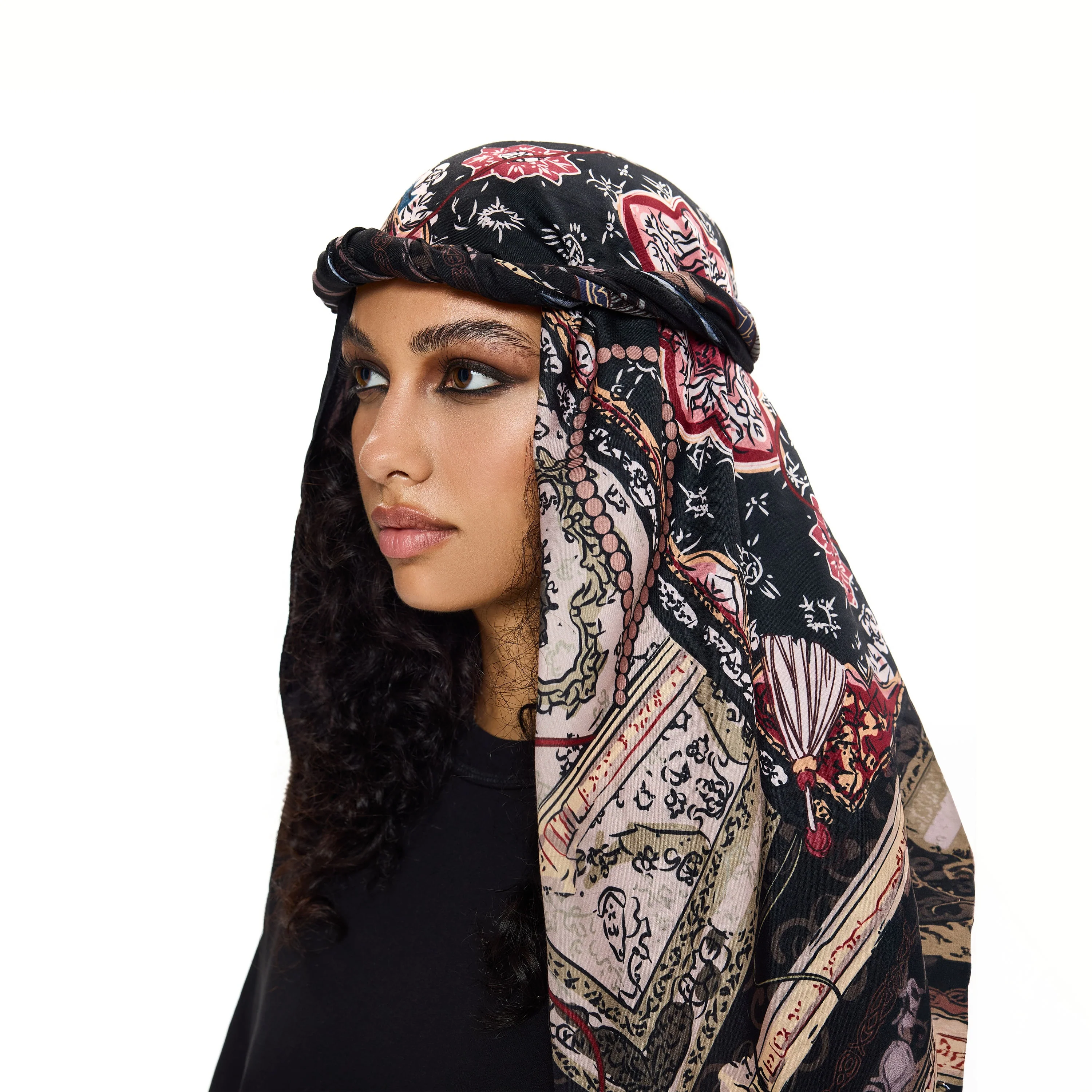 "yasmin v4"scarf black - Image 5
