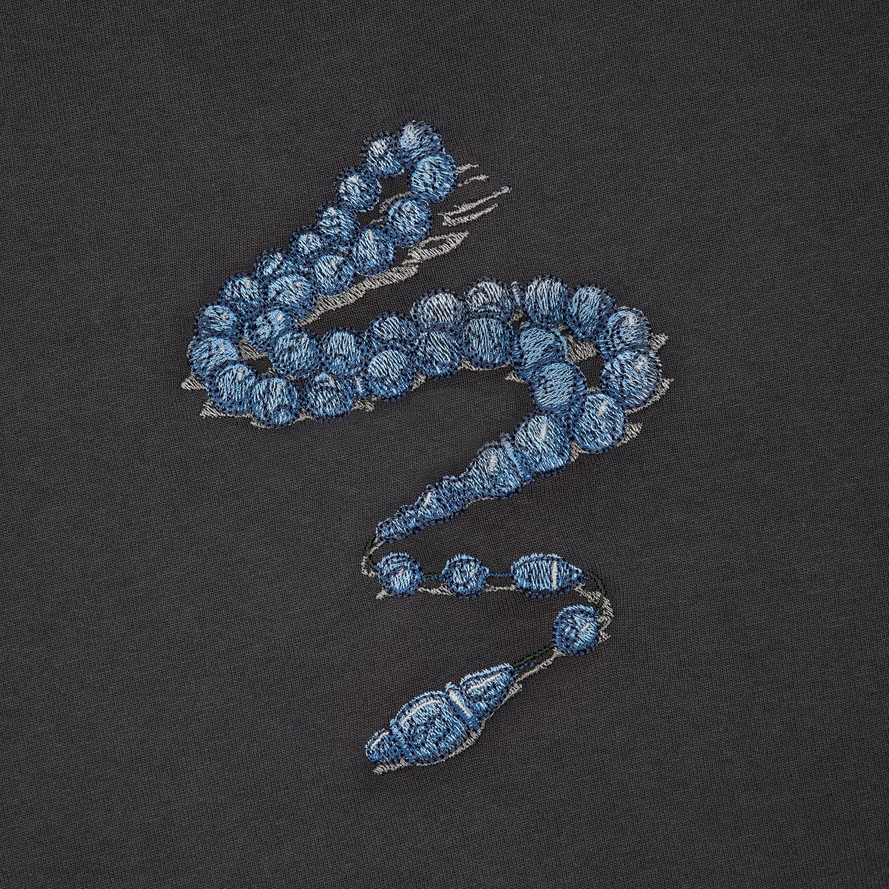 "yasmin v4" T Shirt anthracite - Image 4